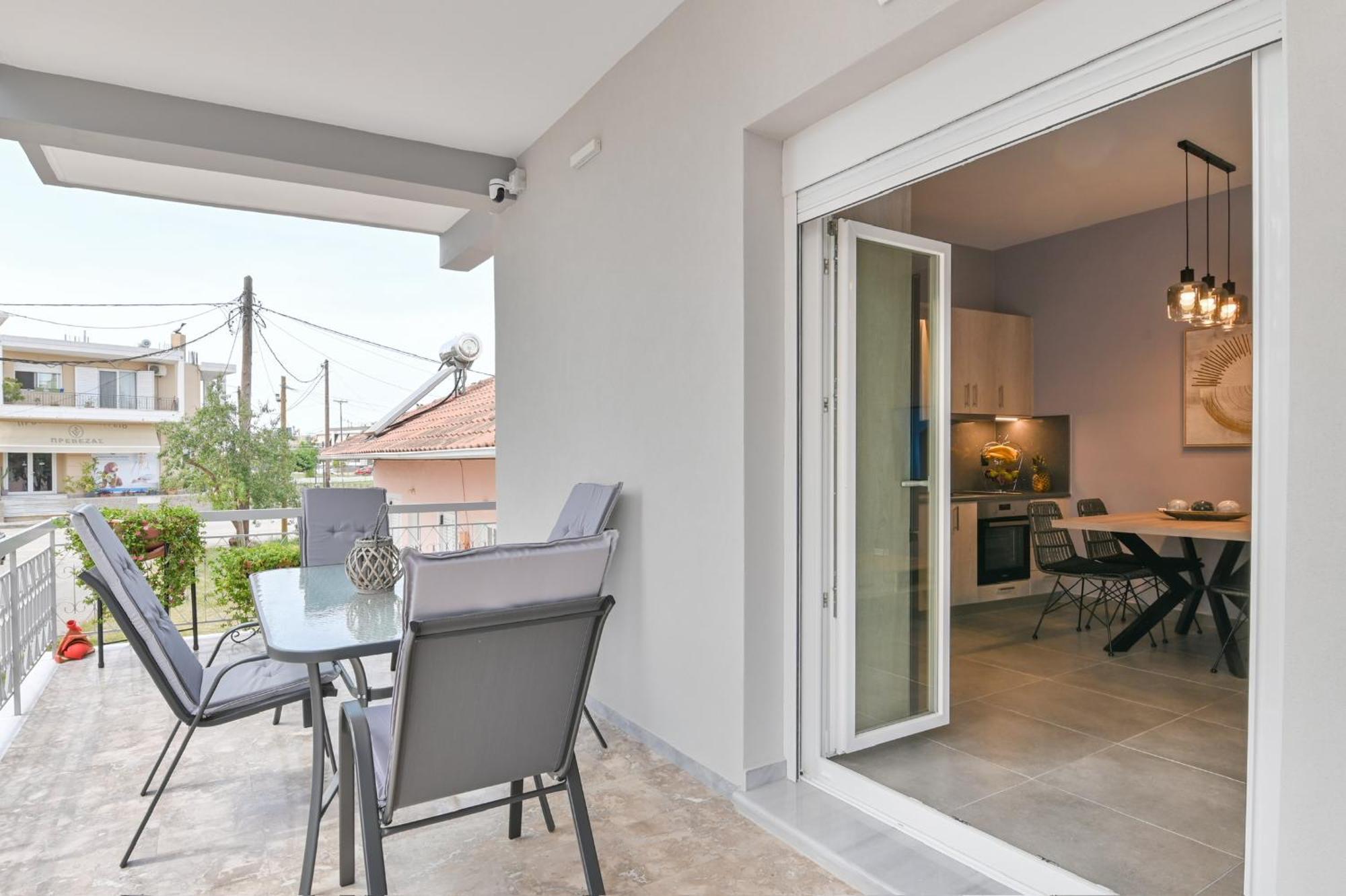 Louisa Luxury Apartments Preveza Exterior foto